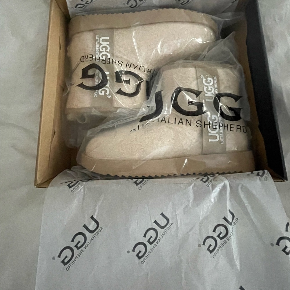 UGG Coated Mini Classic Rain Boot